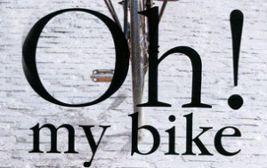 Longchamp Oh My Bike Coco Rocha Bianca Li titre