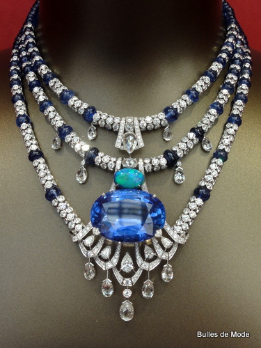 26ème Biennale Antiquaires 2012 Joaillerie Collier saphir Cartier 26ème Biennale Antiquaires 2012 Joaillerie Collier saphir Cartier